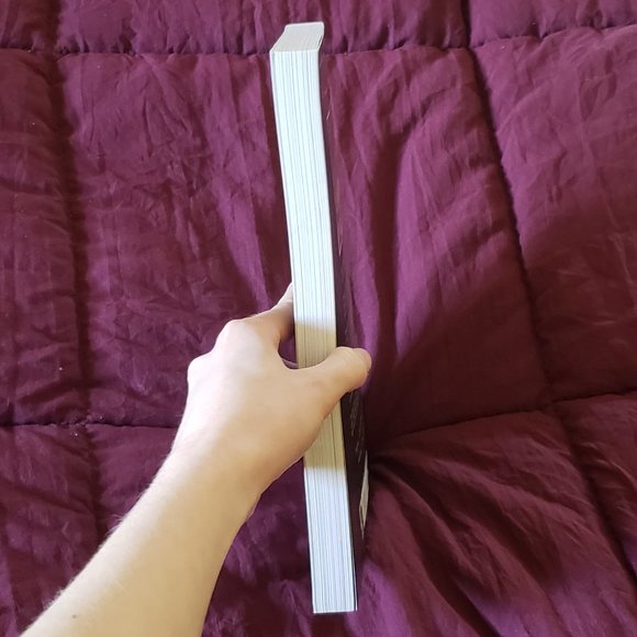 Hellboy Omnibus Volume 2 Strange Places Mike Mignola comic TPB Dark Horse - Picture 4 of 4